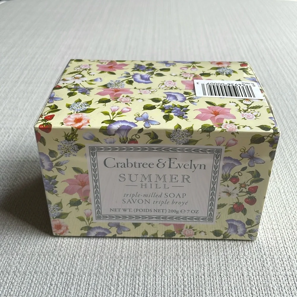 Crabtree & Evelyn Summer Hill tripled milled scented bath soap 200mg x 2